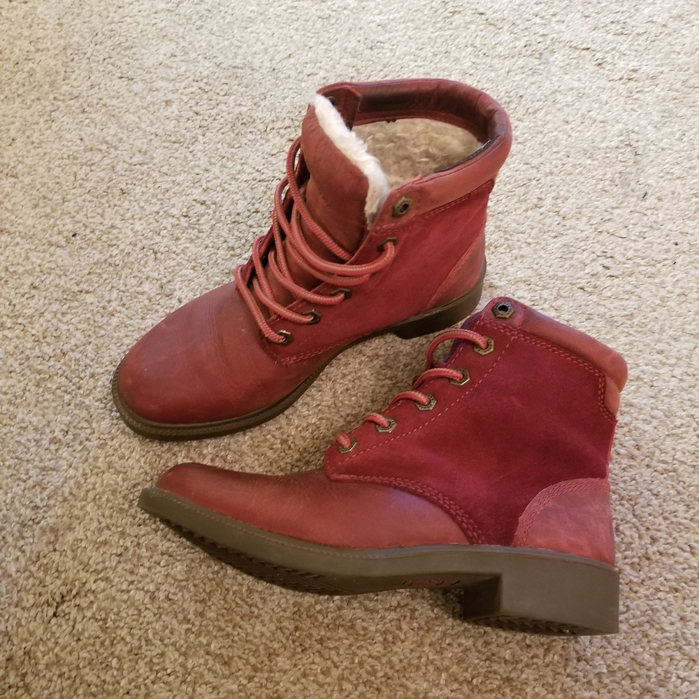 Raspberry leather Kodiak winter boots, sz 6 - Picture 2 of 4
